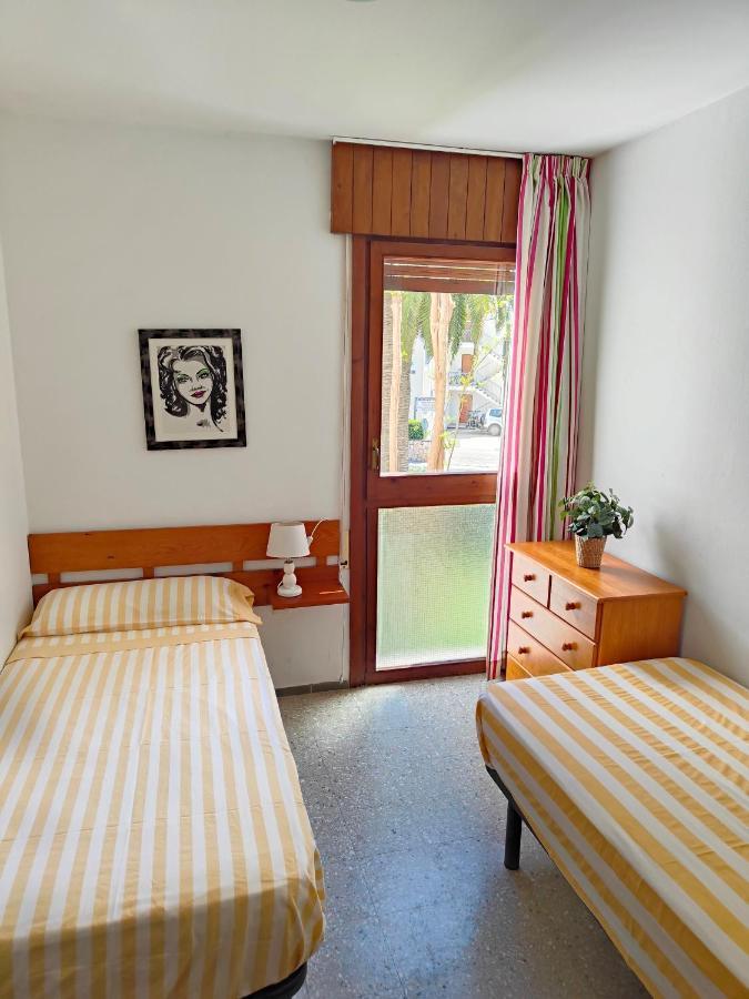 Apartamiento Mediterrani,Vistas Al Mar,Piscina! Villafortuny Exterior photo